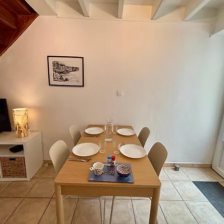 Samour House - Centre Saint-Vaast-la-Hougue